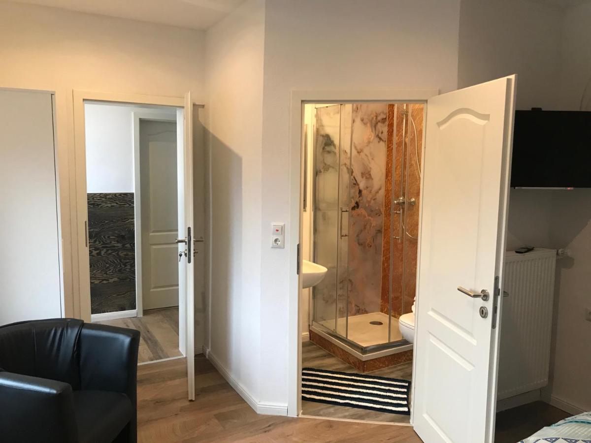 Hotel Ems Jade Schortens Kültér fotó